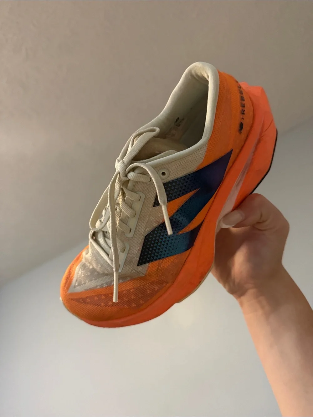 New Balance FuelCell Rebel v4 Sneakers
